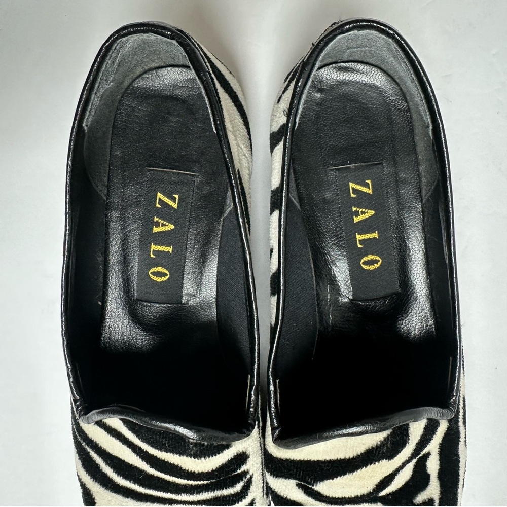 ZALO Zebra Print Velvet Smoking Slipper 7 - Picture 6 of 8